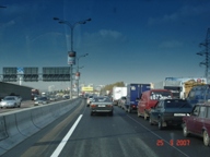 4 часа езды по кольцевой от въезда в Москву к Выставке